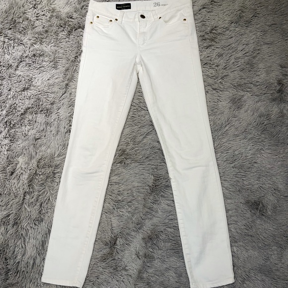 J.Crew Midrise Toothpick White Jeans Sz 26 - Picture 2 of 3